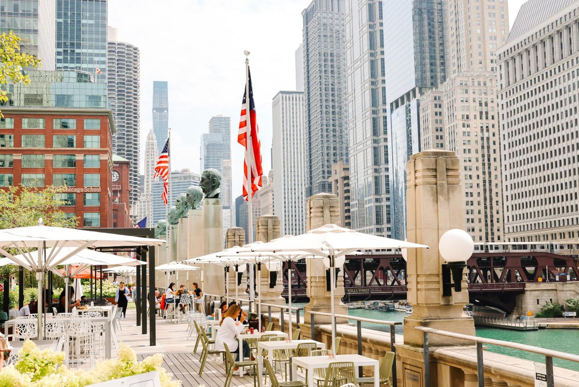 Voco Chicago Downtown, An Ihg Hotel Exterior photo